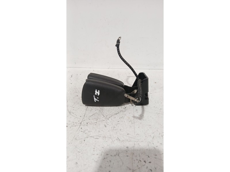 Recambio de enganche cinturon trasero izquierdo para volvo xc70 i cross country (295) d5 awd referencia OEM IAM 9191996  
