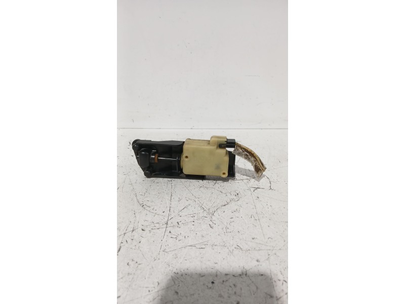 Recambio de motor tapa combustible para volvo xc70 i cross country (295) d5 awd referencia OEM IAM 30612856  