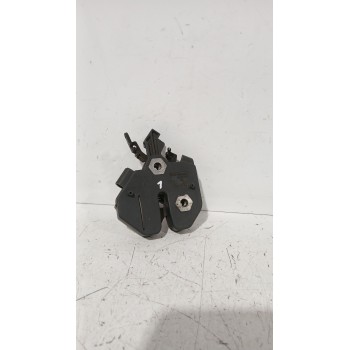 Recambio de cerradura capo para volvo xc70 i cross country (295) d5 awd referencia OEM IAM 30799689/ 30799688  