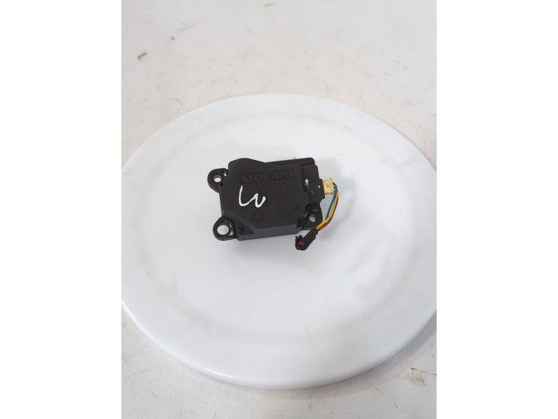 Recambio de motor apertura trampilla para volvo xc70 i cross country (295) d5 awd referencia OEM IAM 30676511  