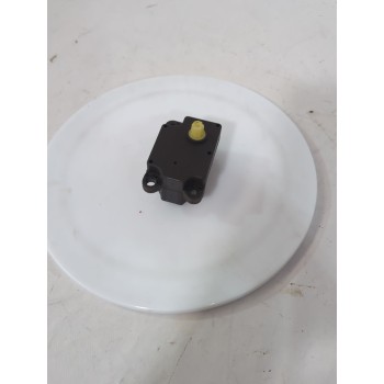 Recambio de motor apertura trampilla para volvo xc70 i cross country (295) d5 awd referencia OEM IAM 30676511  