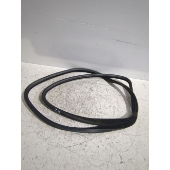 Recambio de gomas contorno puerta para volvo xc70 i cross country (295) d5 awd referencia OEM IAM 30779418  
