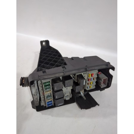 Recambio de caja reles / fusibles para volvo xc70 i cross country (295) d5 awd referencia OEM IAM 30797010  
