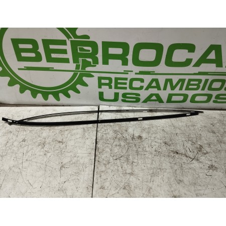 Recambio de embellecedor techo para bmw serie 3 touring (e91) 2.0 16v referencia OEM IAM 51137124259  