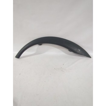 ALETIN TRASERO IZQUIERDO 8620132/30678045 