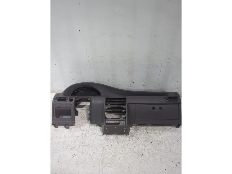 Recambio de salpicadero para fiat punto descapotable (176_) 60 1.2 (176ar_, 176br_) referencia OEM IAM 183044362  