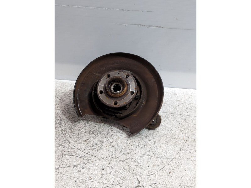 Recambio de mangueta trasera izquierda para volvo xc70 i cross country (295) d5 awd referencia OEM IAM 8663288  