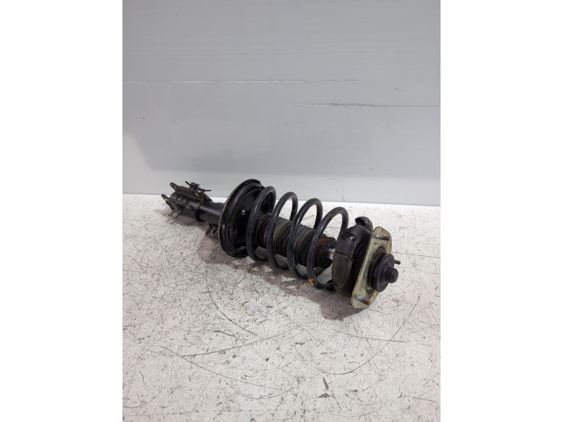 Recambio de amortiguador delantero derecho para volvo xc70 i cross country (295) d5 awd referencia OEM IAM 8667253  
