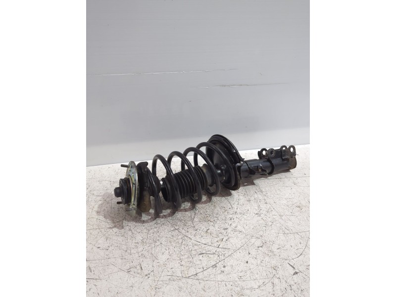 Recambio de amortiguador delantero izquierdo para volvo xc70 i cross country (295) d5 awd referencia OEM IAM 8667253  