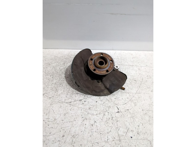 Recambio de mangueta delantera derecha para volvo xc70 i cross country (295) d5 awd referencia OEM IAM 30760715  