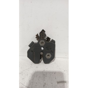 Recambio de cerradura capo para volvo xc70 i cross country (295) d5 awd referencia OEM IAM 30799689 / 30799688  