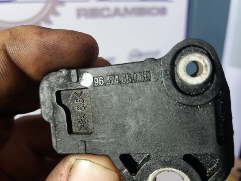 Recambio de captador volante motor para peugeot 206 berlina 1.9 diesel referencia OEM IAM 9637466980  