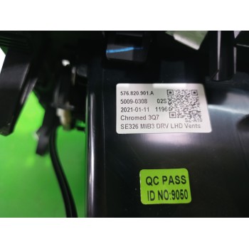 Recambio de rejilla aireadora para seat ateca (kh7) referencia OEM IAM 576820901  