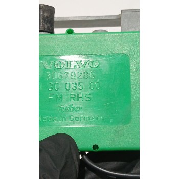 Recambio de amplificador de antena para volvo xc70 i cross country (295) d5 awd referencia OEM IAM 30679286  