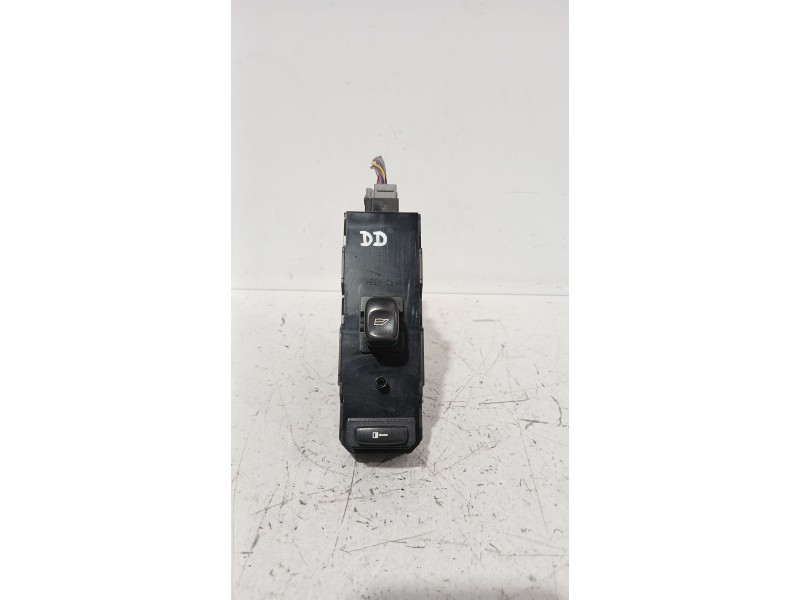 Recambio de mando elevalunas delantero derecho para volvo xc70 i cross country (295) d5 awd referencia OEM IAM 30737519  