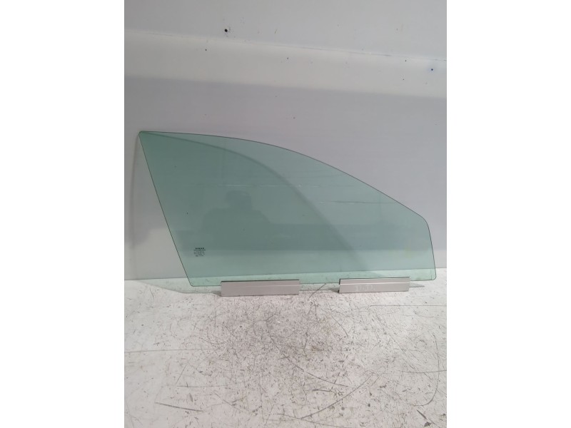 Recambio de luna delantera derecha para volvo xc70 i cross country (295) d5 awd referencia OEM IAM 30753470  
