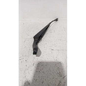 Recambio de brazo limpia delantero izquierdo para volvo xc70 i cross country (295) d5 awd referencia OEM IAM 30697573  