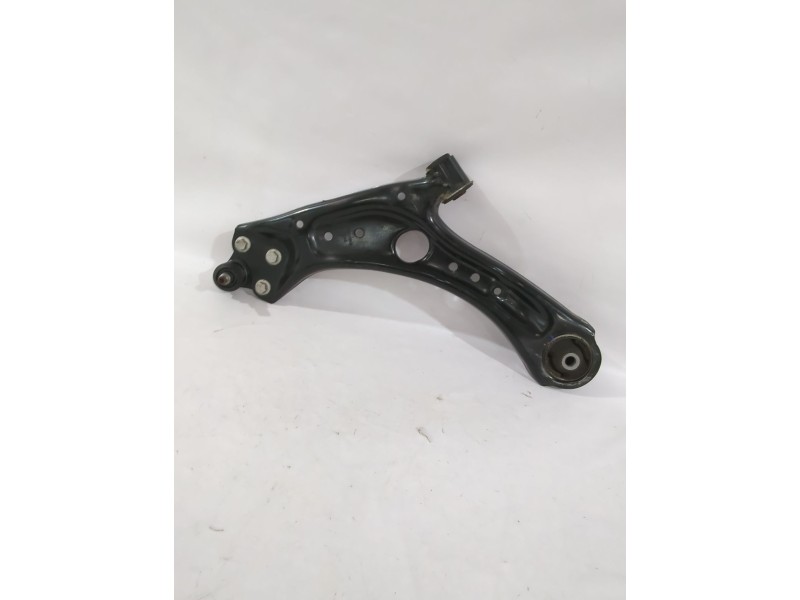 Recambio de brazo suspension inferior delantero izquierdo para mg zs suv (azs1) 1.5 vti referencia OEM IAM 11746120  