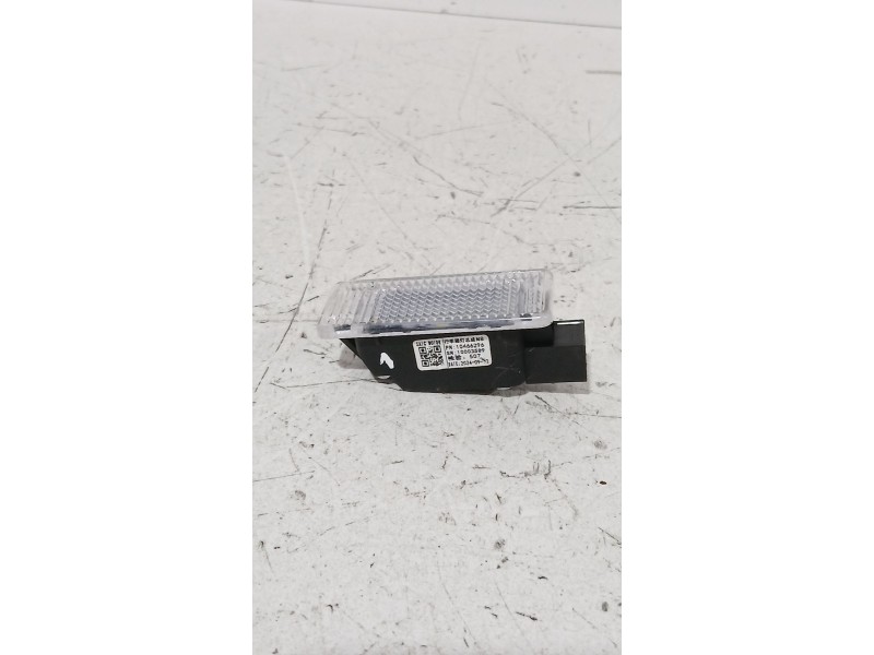 Recambio de luz interior para mg zs suv (azs1) 1.5 vti referencia OEM IAM 10466296  