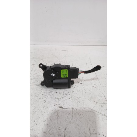 Recambio de motor apertura trampilla para mg zs suv (azs1) 1.5 vti referencia OEM IAM 11802441  