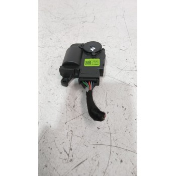 Recambio de motor apertura trampilla para mg zs suv (azs1) 1.5 vti referencia OEM IAM 11802441  