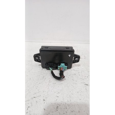 Recambio de modulo electronico para mg zs suv (azs1) 1.5 vti referencia OEM IAM 11832814  