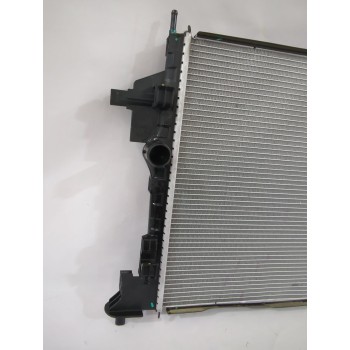 Recambio de radiador agua para mg zs suv (azs1) 1.5 vti referencia OEM IAM 12114588 / ZP22341R1  