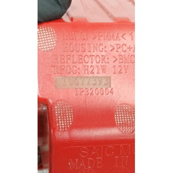 Recambio de piloto trasero central para mg zs suv (azs1) 1.5 vti referencia OEM IAM 10677393  