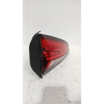 Recambio de piloto trasero izquierdo para mg zs suv (azs1) 1.5 vti referencia OEM IAM 11405667  