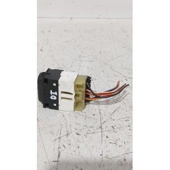 Recambio de mando elevalunas delantero izquierdo para fiat punto descapotable (176_) 60 1.2 (176ar_, 176br_) referencia OEM IAM 