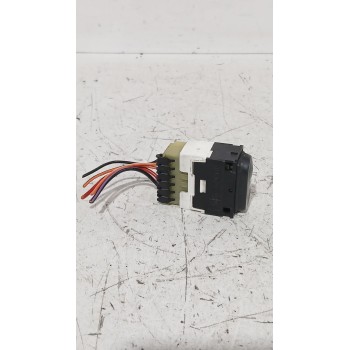 Recambio de mando elevalunas delantero izquierdo para fiat punto descapotable (176_) 60 1.2 (176ar_, 176br_) referencia OEM IAM 