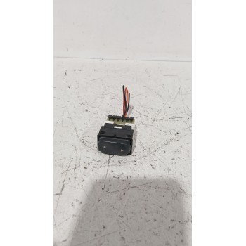 Recambio de mando elevalunas delantero izquierdo para fiat punto descapotable (176_) 60 1.2 (176ar_, 176br_) referencia OEM IAM 