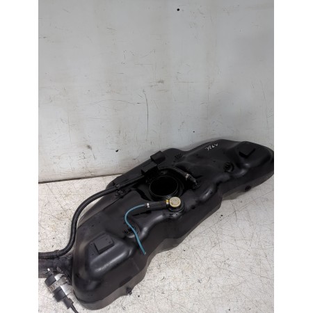 Recambio de deposito combustible para fiat punto descapotable (176_) 60 1.2 (176ar_, 176br_) referencia OEM IAM 7739495  