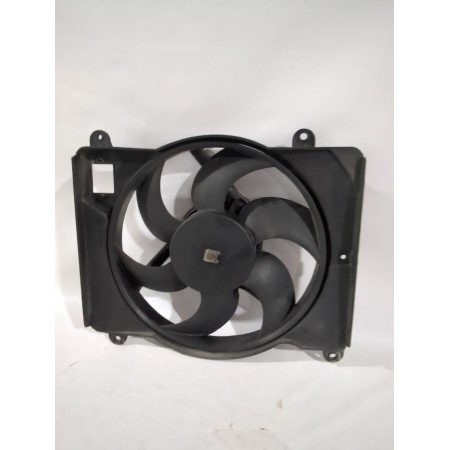 Recambio de electroventilador para fiat punto descapotable (176_) 60 1.2 (176ar_, 176br_) referencia OEM IAM 0000007741201 / 785