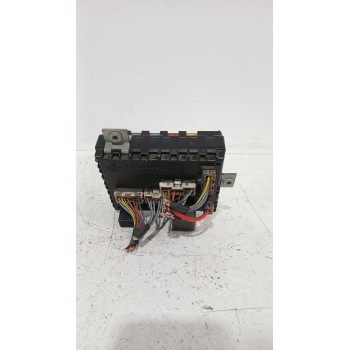Recambio de caja reles / fusibles para fiat punto descapotable (176_) 60 1.2 (176ar_, 176br_) referencia OEM IAM 46412170  