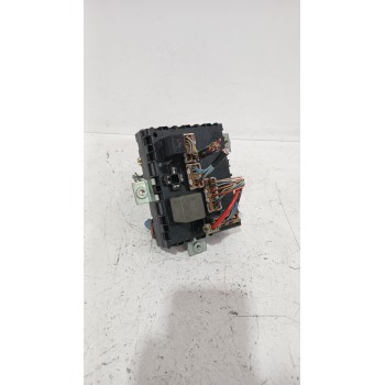 Recambio de caja reles / fusibles para fiat punto descapotable (176_) 60 1.2 (176ar_, 176br_) referencia OEM IAM 46412170  