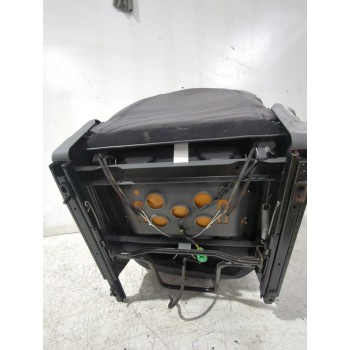 Recambio de asiento delantero derecho para peugeot 107 (pm_, pn_) 1.4 hdi referencia OEM IAM 8845x0  