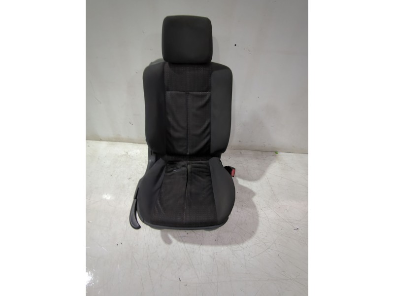 Recambio de asiento delantero derecho para renault megane ii coupé-cabriolet (em0/1_) 1.5 dci (em1e) referencia OEM IAM   