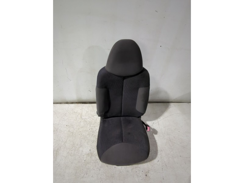 Recambio de asiento delantero derecho para peugeot 107 (pm_, pn_) 1.4 hdi referencia OEM IAM   