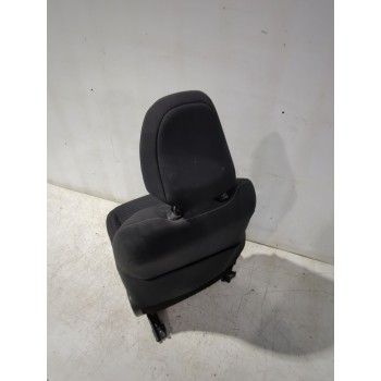 Recambio de asiento delantero derecho para toyota yaris (_p13_) 1.5 (nsp131_) referencia OEM IAM   