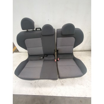 Recambio de asiento trasero para mitsubishi colt vi (z3_a, z2_a) 1.1 (z31a, z32a) referencia OEM IAM   