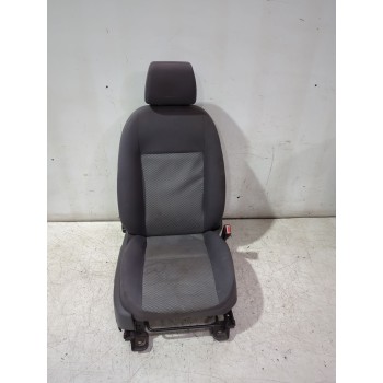 ASIENTO DELANTERO DERECHO 