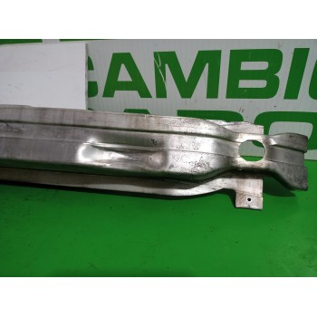 Recambio de refuerzo paragolpes delantero para audi a6 berlina (4f2) 2.4 referencia OEM IAM 4F0807111  