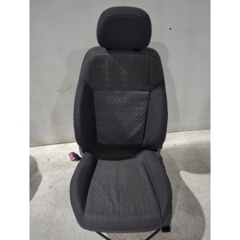 ASIENTO DELANTERO IZQUIERDO 