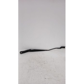 Recambio de brazo limpia delantero derecho para mg zs suv (azs1) 1.5 vti referencia OEM IAM 11598052  