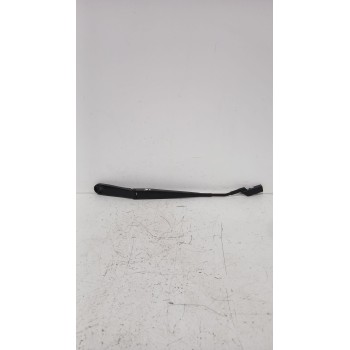 Recambio de brazo limpia delantero izquierdo para mg zs suv (azs1) 1.5 vti referencia OEM IAM 11598049  