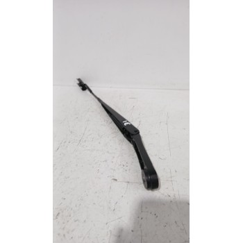 Recambio de brazo limpia delantero izquierdo para mg zs suv (azs1) 1.5 vti referencia OEM IAM 11598049  