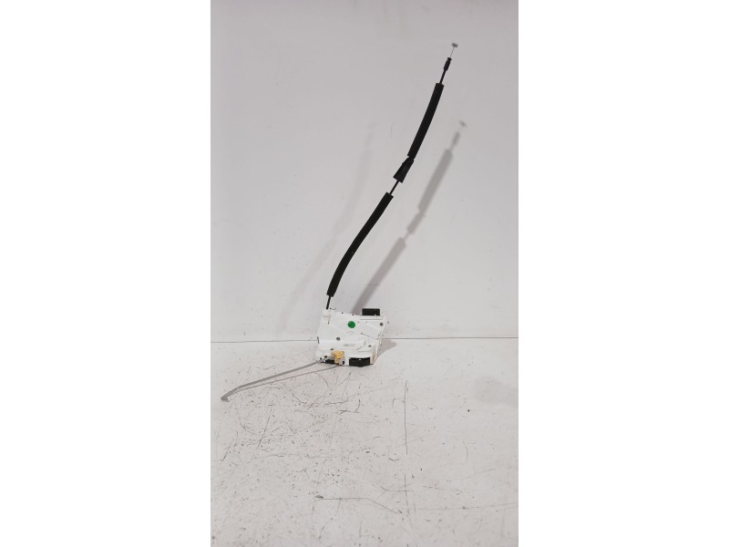 Recambio de cerradura puerta delantera izquierda para mg zs suv (azs1) 1.5 vti referencia OEM IAM 11095994  