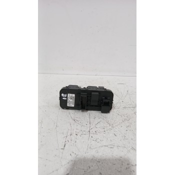 Recambio de mando elevalunas delantero izquierdo para mg zs suv (azs1) 1.5 vti referencia OEM IAM 11270686  