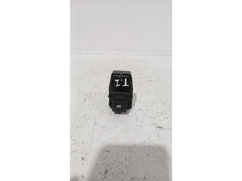 Recambio de mando elevalunas trasero izquierdo para mg zs suv (azs1) 1.5 vti referencia OEM IAM 11270689  